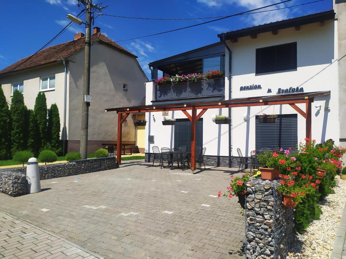 Penzion U Svatosa Mutěnice Exteriör bild
